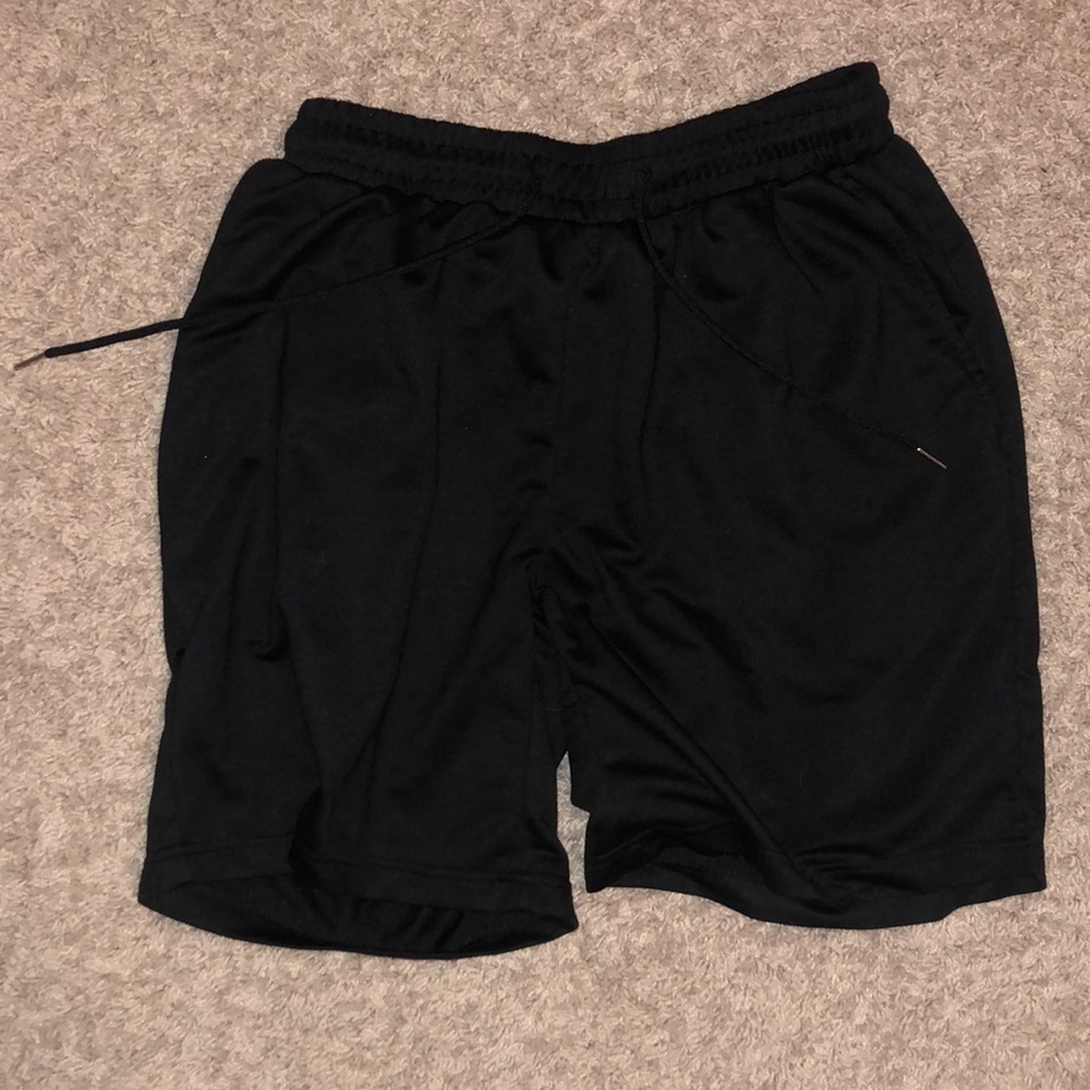 Black shorts (shein)